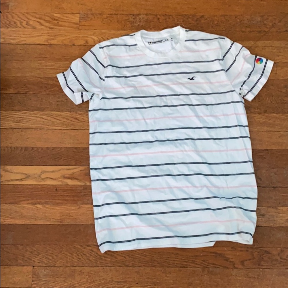 Hollister shirt